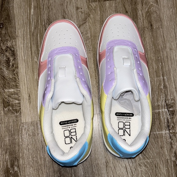 Beautiful New HandPainted Shoes MultiColor - Picture 6 of 8